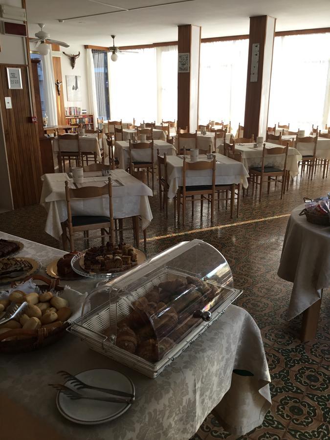 Hotel Mirella ริมินี ภายนอก รูปภาพ